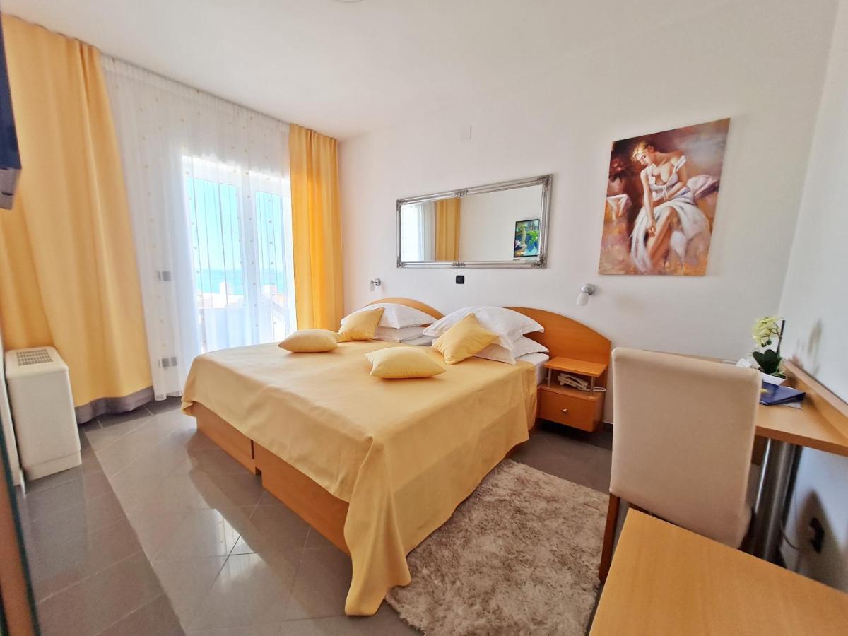 Hotel Sunce Podstrana Luaran gambar