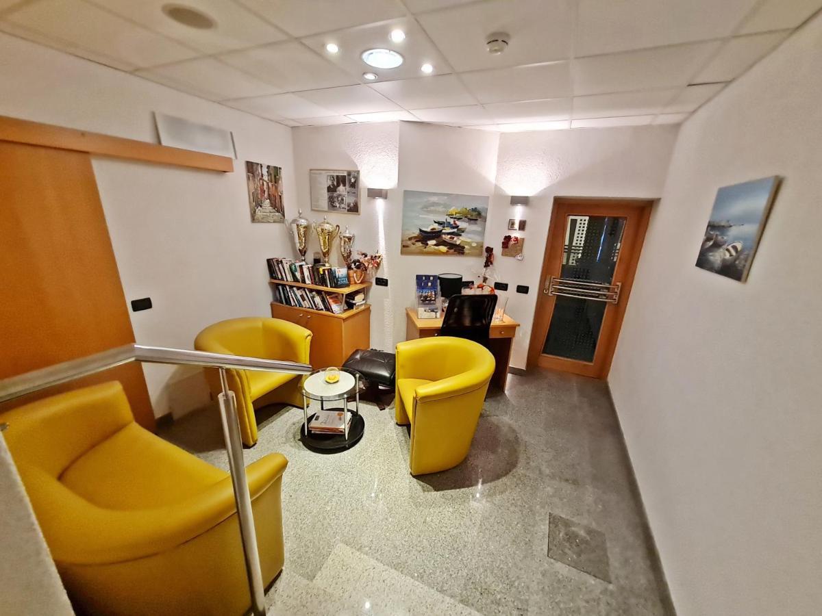 Hotel Sunce Podstrana Luaran gambar