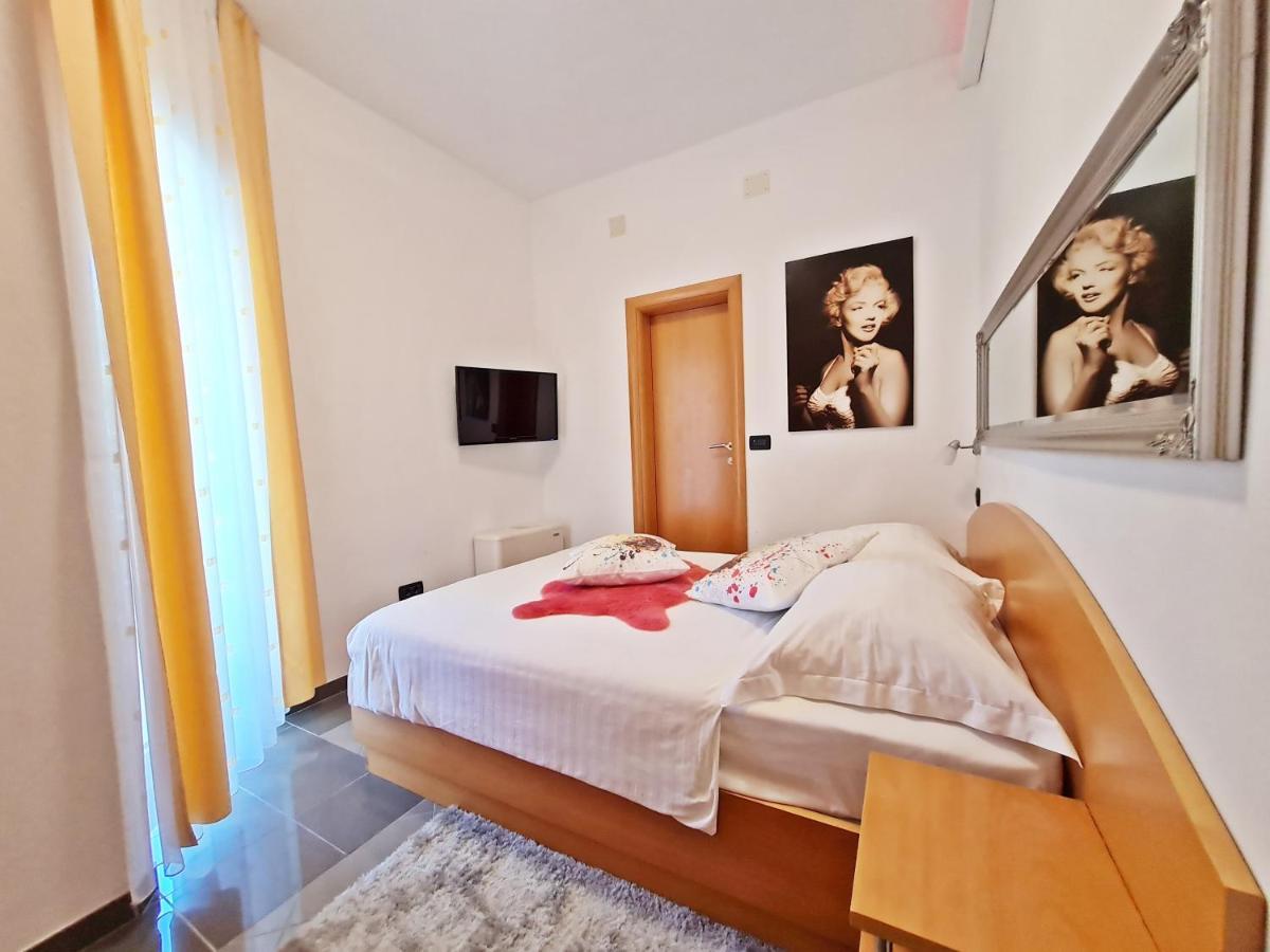 Hotel Sunce Podstrana Luaran gambar