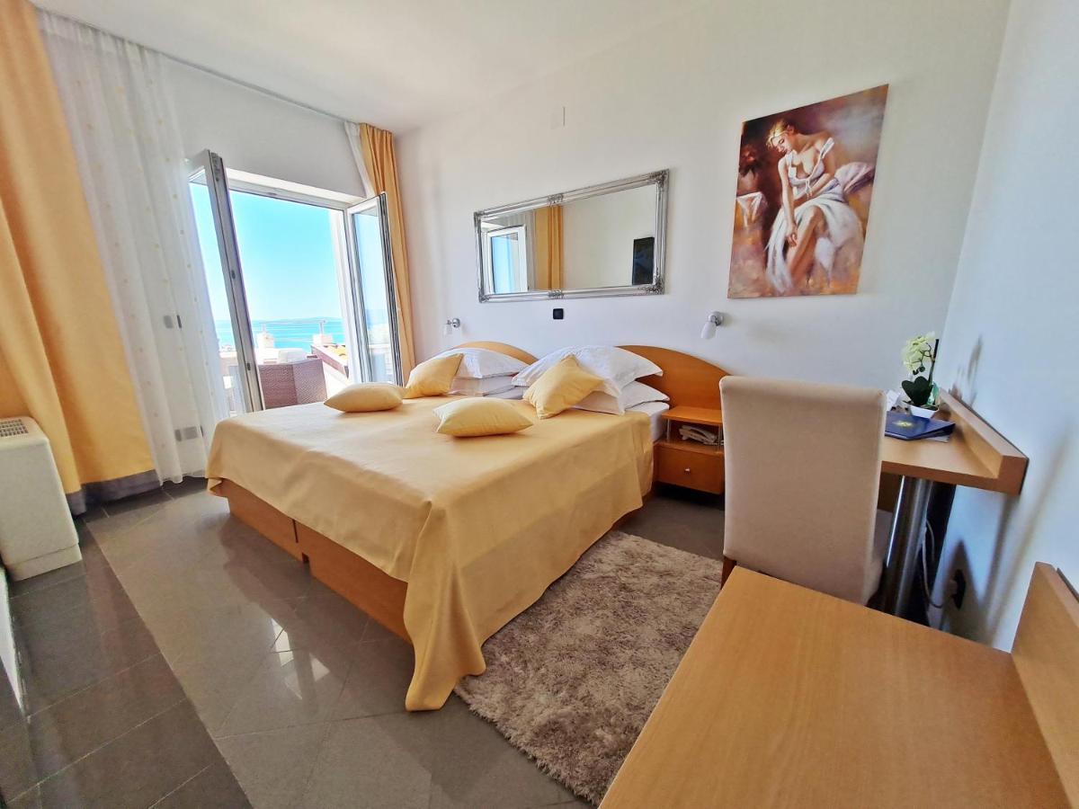 Hotel Sunce Podstrana Luaran gambar