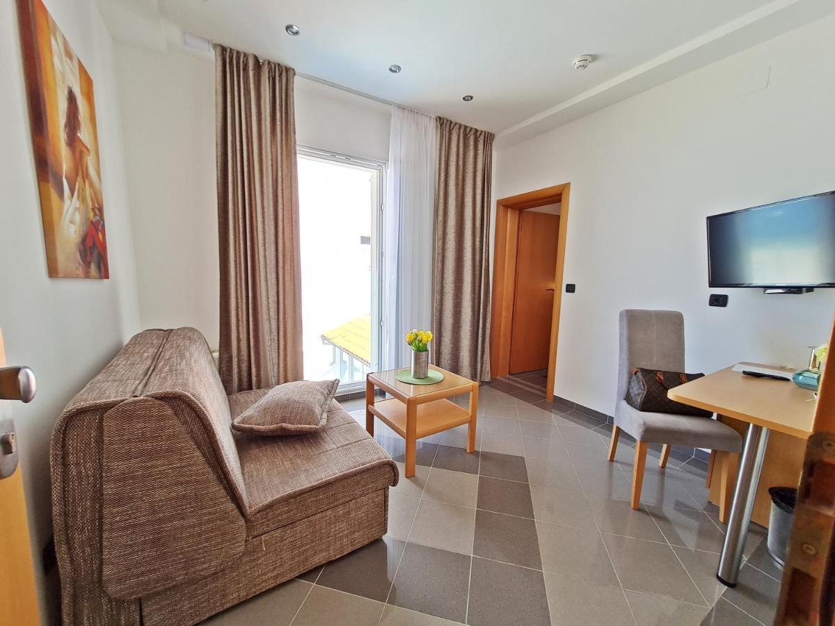 Hotel Sunce Podstrana Luaran gambar