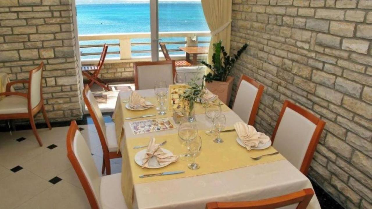 Hotel Sunce Podstrana Luaran gambar